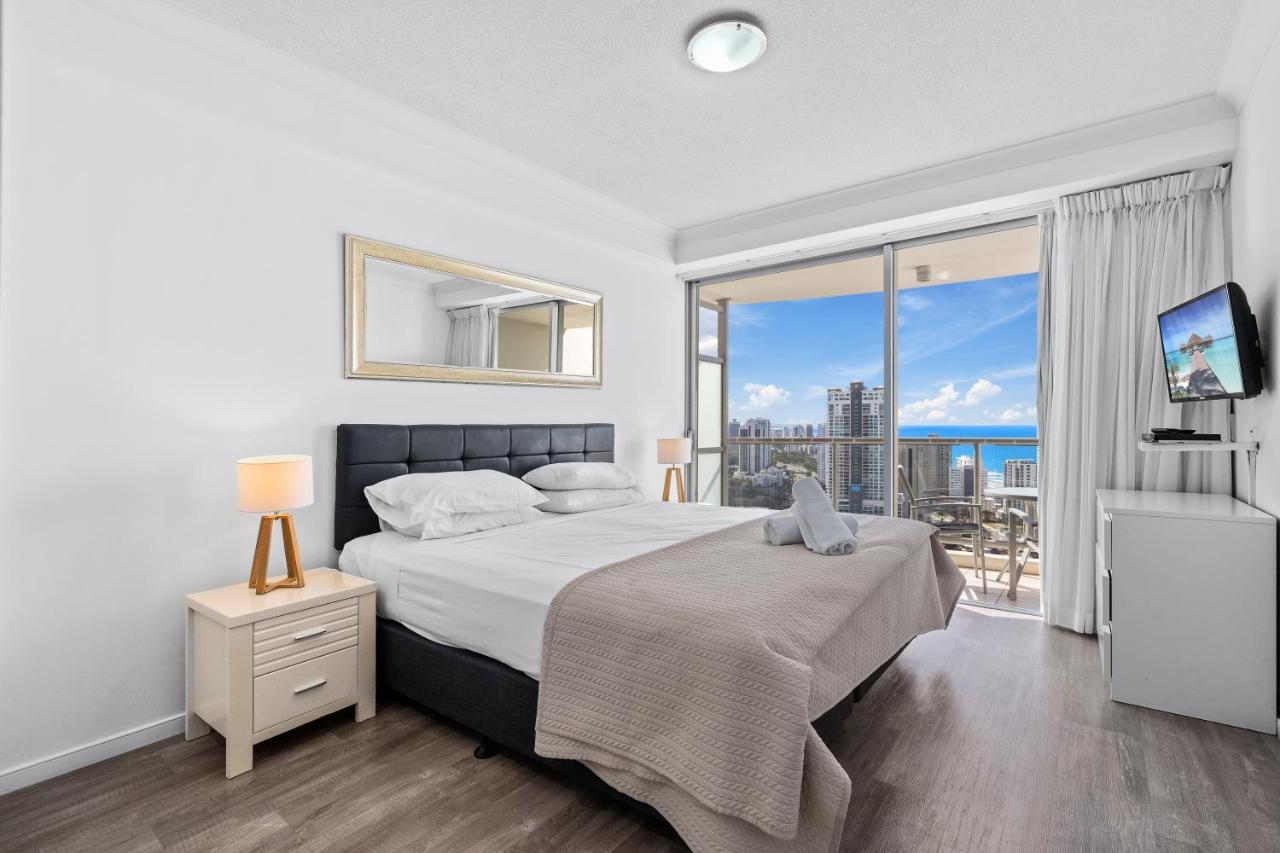 Apartment Chevron Renaissance - Private Gold Coast